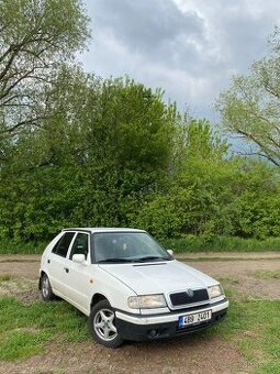 Škoda Felicia 1.3 mpi 1998 + sada zimních pneu