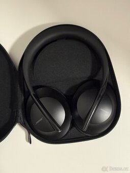 Bezdrátová sluchátka BOSE Noise Cancelling Headphones 700
