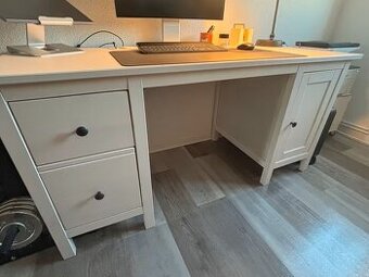 Psací stůl IKEA - pěkný stav, délka 155cm