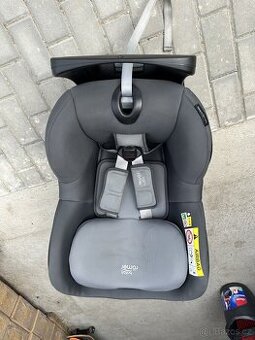 Britax dualfix m i size