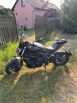 Benelli 502C Cruiser – skvělý stav, najeto jen 12 306 km