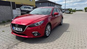 Mazda 3 2.0 benzin 160koni, serviska,kupovano v Cr