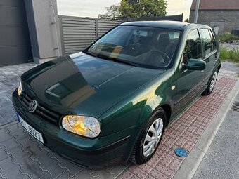 Volkswagen Golf IV 1.6i 77Kw - Klima