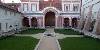 DNES 17.5. Praha Jarní piknikový koncert u Kouzelné studánky