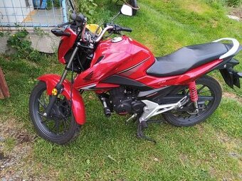 Honda CB 125F
