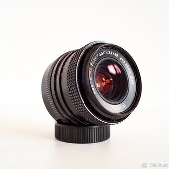 Carl Zeiss Jena FLEKTOGON 35mm f 2.4 M42