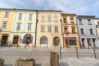 Byt 2+1, 90 m², Šumperk, ul. nám. Míru (k rekonstrukci)