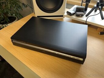 DVD rekordér Sony RDR-HXD870 s HDD diskem (160 GB)