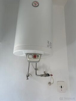 Ohřívač vody 80l