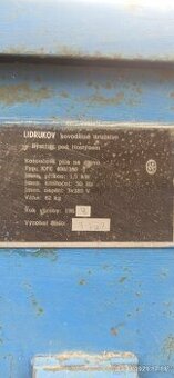 Kotoučová pila na dřevo - cirkulárka