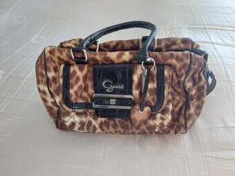 kabelka guess - 1