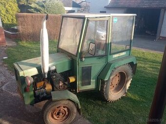 Traktor domácí vyroby - 1