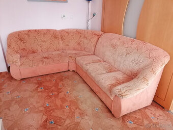Rozkládací gauč s úložným prostorem se 2 taburety