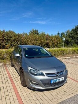 OPEL ASTRA 1,6i, 85KW, AUTOMAT, SERVISKA + ZIMNÍ SADAL KOL