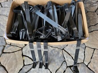 Protisněhový hák C380