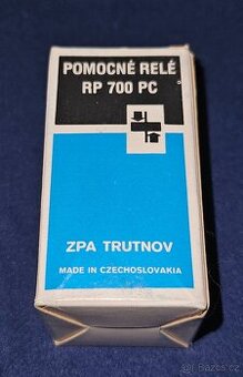 Relé pomocné ZPA Trutnov RP 700 PC – 12 V