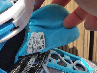 Prodám rostoucí brusle 30-33