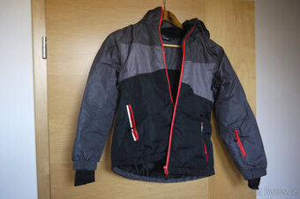 Lyžařská/zimní chlapecká bunda vel. 134/140