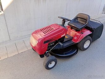 Prodám zahradní traktor MTD