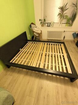 Manzelska postel Malm a matrace