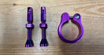 Bezdušové ventilky Peatys a sedlová objimka Wolf Tooth 31,8m