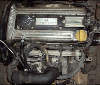 Kompletní motor Opel Vectra Signum 2.2 Z22SE 04r