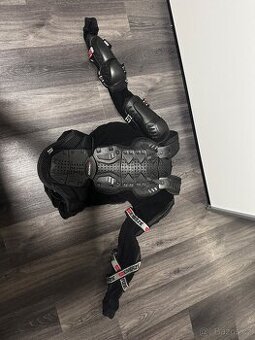 Prodám chránič těla Emerze EM7