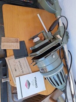 Opemus 2a zvětšování a vývojky