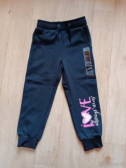 Tepláky nové 98/104