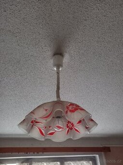 Retro skleněný lustr ve tvaru květiny