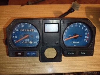 Kawasaki kmx přístrojovka