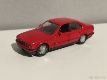 Schabak 1/43 BMW 535i 1150 - 1