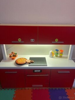 Dětská kuchyňka dřevěná od stolaře