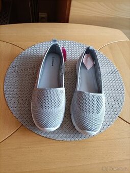 Boty, mokasíny, Graceland