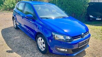 VOLKSWAGEN PÓLO 1,2. WEBASTO, SERVISNÍ KNIHA.