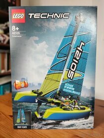 LEGO Technic 42105 Katamarán 2in1