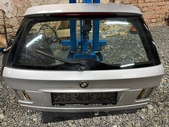 BMW E46 Víko kufru