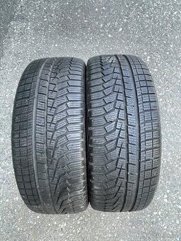 Zimní pneu 215/45r18