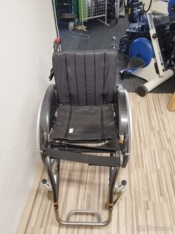 Aktivní vozík sport invacare 37cm - 1