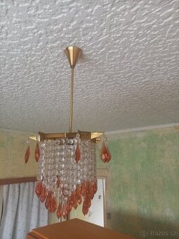 Křišťálový lustr