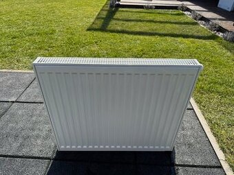 Deskový radiátor Korado Radik VK 21 600 x 600 mm