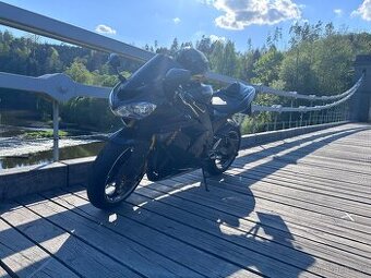 Kawasaki zx10r 2004