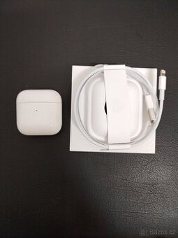 Airpods nabíjecí pouzdro