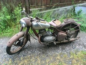 Jawa 250 pérák původní stav se zajímavým nájezdem 93.000km