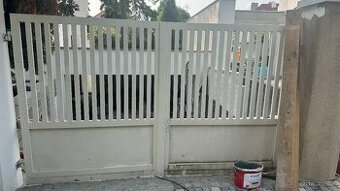 REPASE BRANY Zámečník