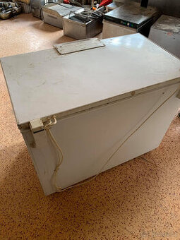 MRAZÍCÍ BOX