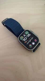 Apple Watch Ultra 2 - přírodní titan - 1