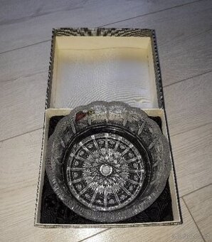 Skleněná broušená míša BOHEMIA GLASS