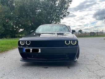 Dodge Challenger 5.7