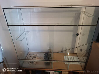 Velké terárium 110 x 100 x 40 cm